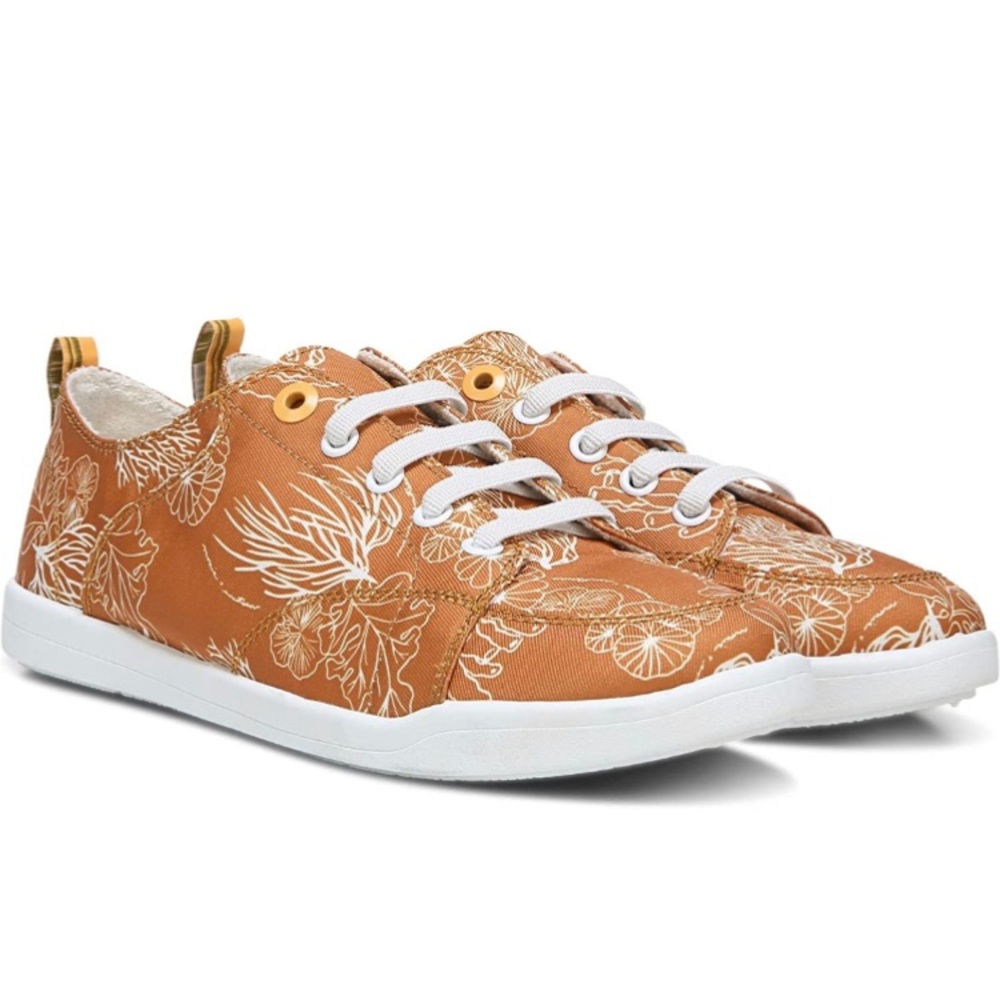 Vionic Beach • Pismo Casual Supportive Sneaker • Starfish